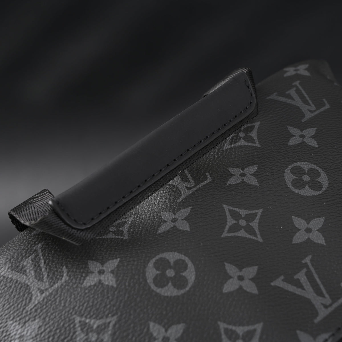 louis-vuitton-christopher-pm-backpack-monogram-eclipse-canvas ohter
