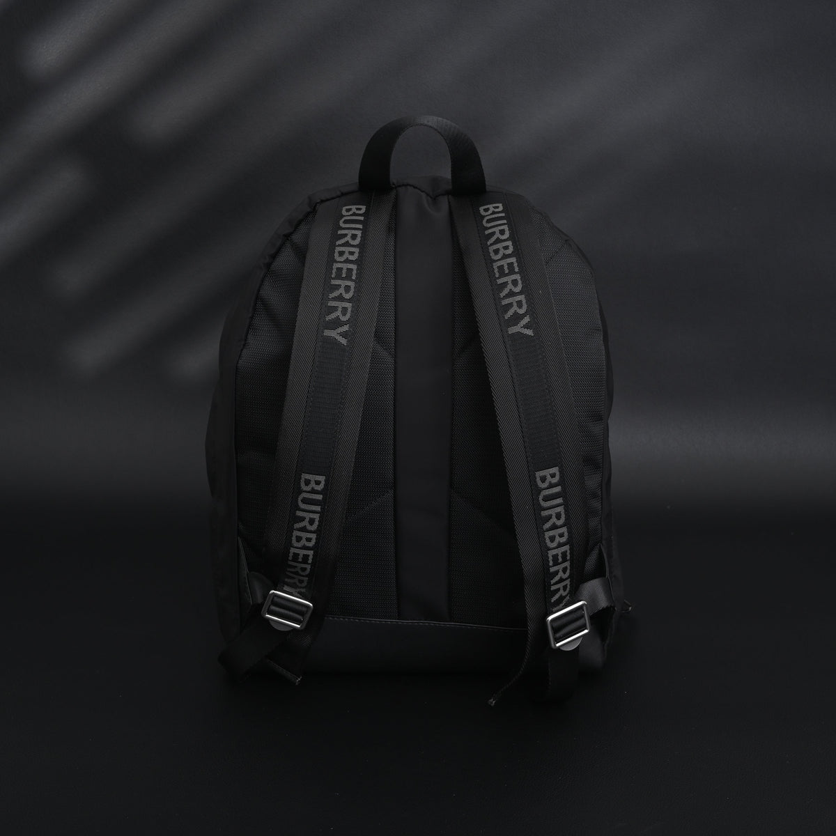burberry-london-england-logo-nylon-backpack ohter
