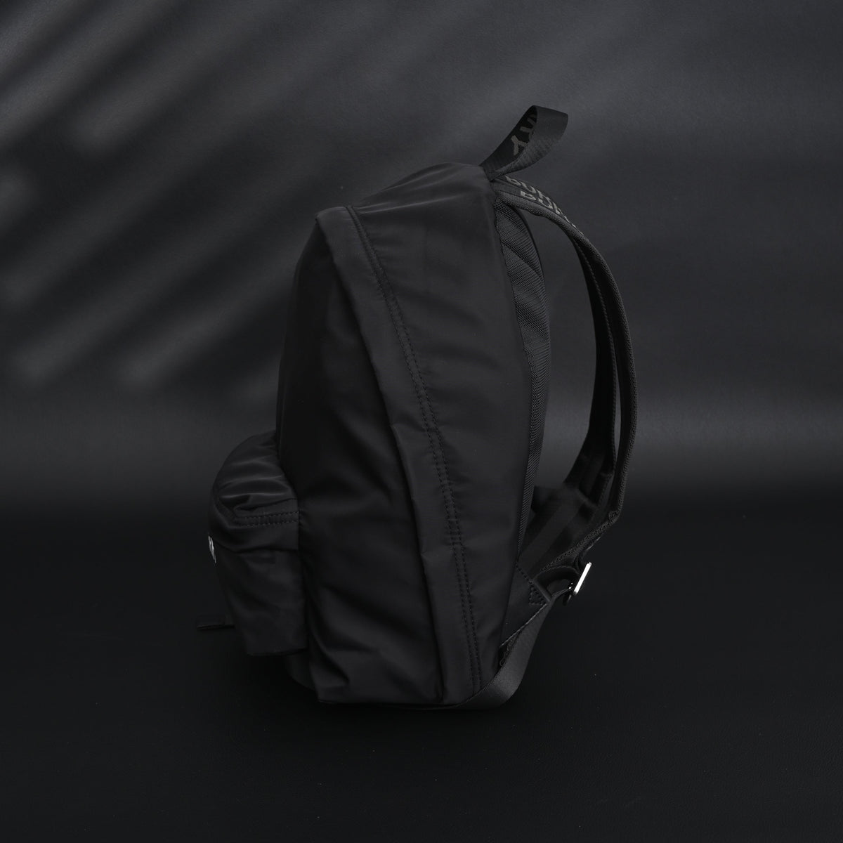 burberry-london-england-logo-nylon-backpack ohter