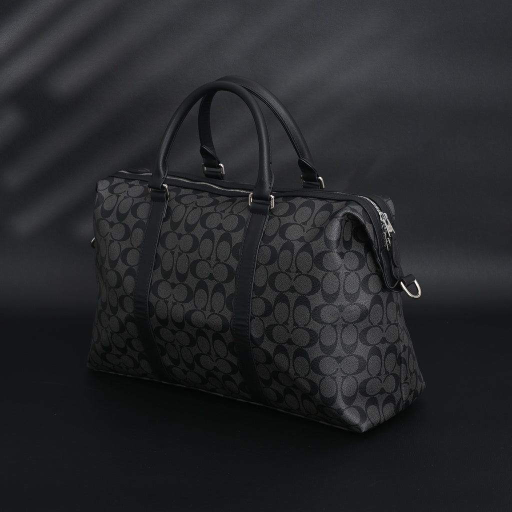 coach-metropolitan-duffel-bag-in-signature-black-canvas Handle