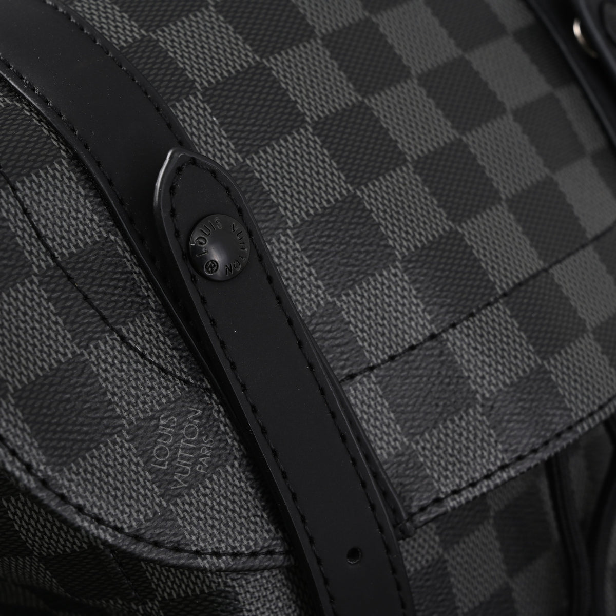 louis-vuitton-michael-backpack-damier-graphite ohter