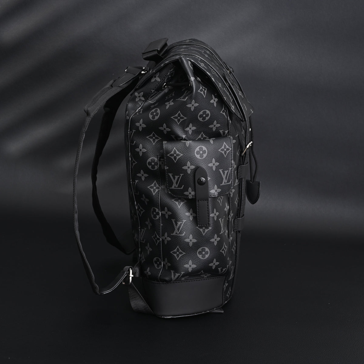 louis-vuitton-christopher-pm-monogram-eclipse-backpack ohter