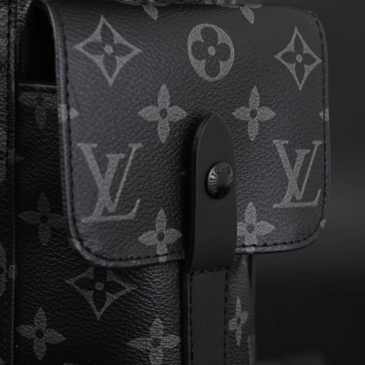 louis-vuitton-christopher-pm-monogram-eclipse-backpack ohter