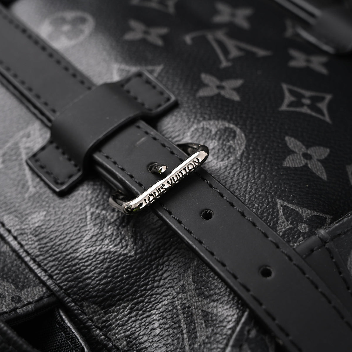 louis-vuitton-christopher-pm-monogram-eclipse-backpack ohter