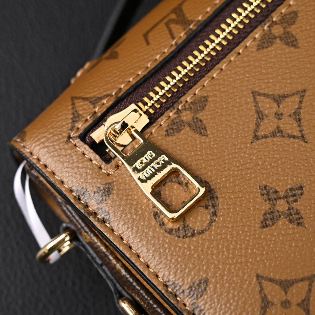 louis-vuitton-petite-malle-souple-monogram-canvas Handle