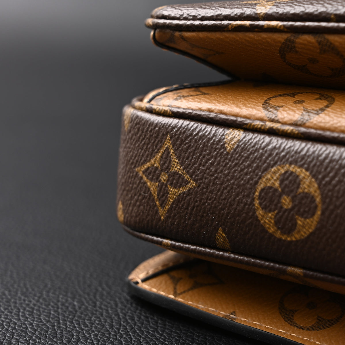 louis-vuitton-petite-malle-souple-monogram-canvas Handle