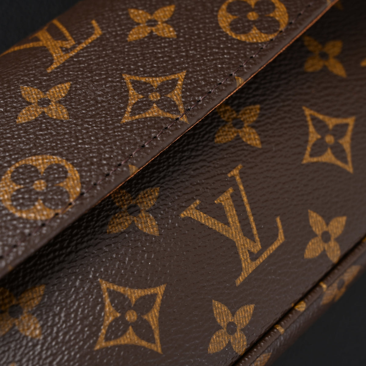 louis-vuitton-felicie-pochette-monogram-canvas-chain-wallet ohter