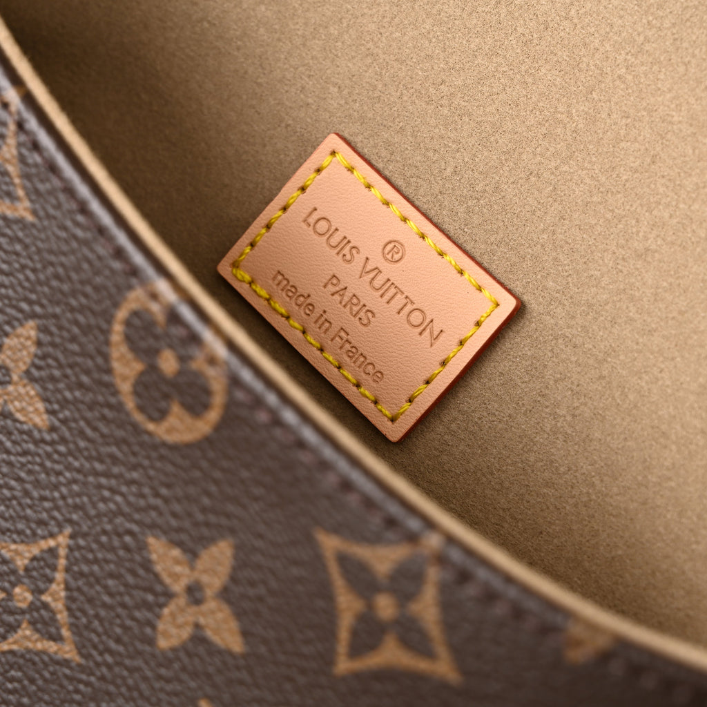 louis-vuitton-boulogne-bag-monogram-canvas Crossbody