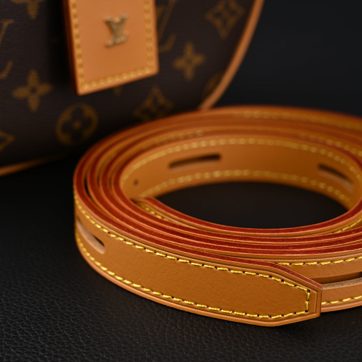 louis-vuitton-boite-chapeau-souple-mm-monogram-canvas Crossbody