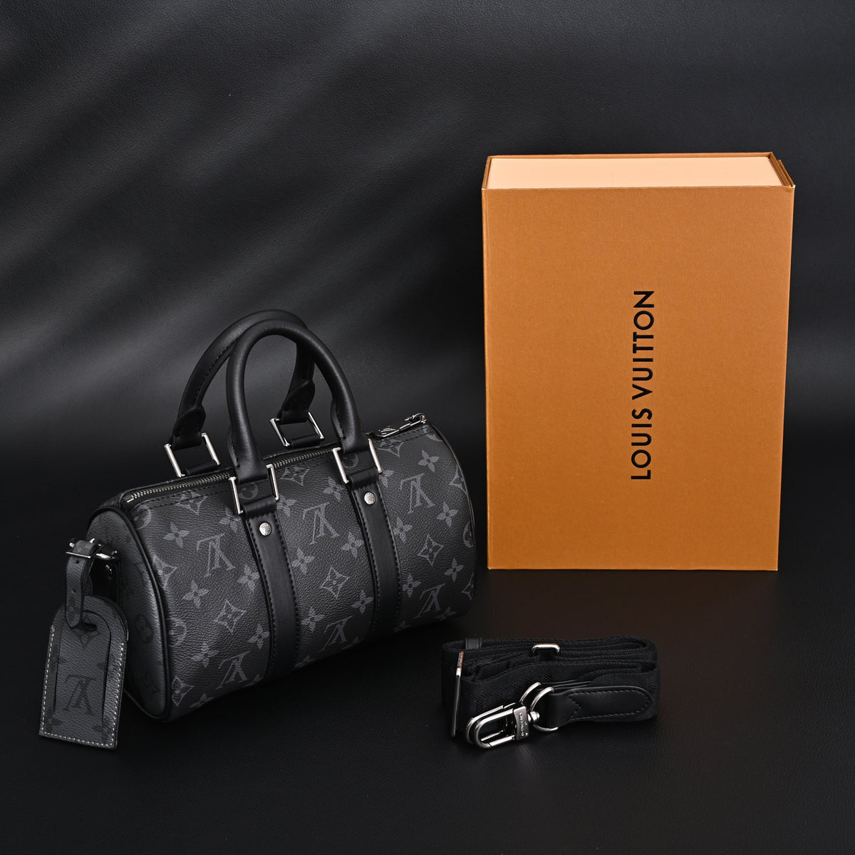 louis-vuitton-keepall-bandouliere-50-monogram-eclipse-canvas Handle