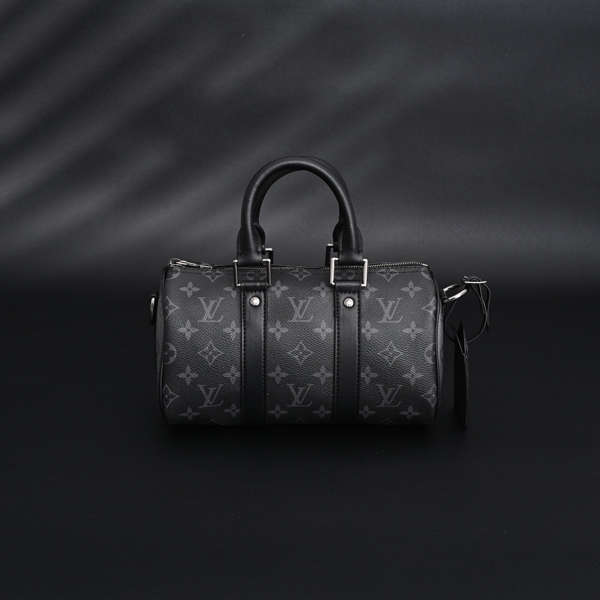 louis-vuitton-keepall-bandouliere-50-monogram-eclipse-canvas Handle