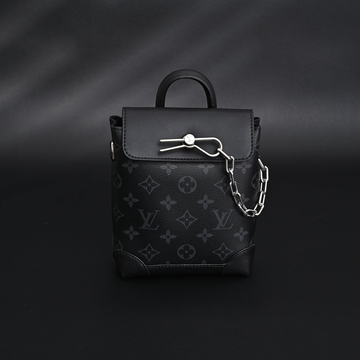 louis-vuitton-soft-trunk-messenger-monogram-eclipse-canvas-with-silver-chain Crossbody