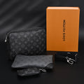 louis-vuitton-discovery-pochette-mm-monogram-eclipse Handle