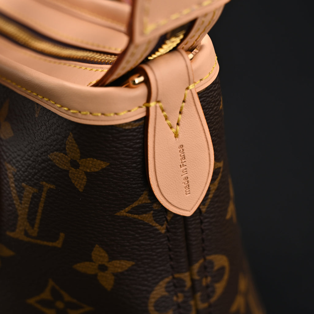 louis-vuitton-neonoe-bb-bucket-bag-monogram-canvas-with-removable-coin-purse Handle