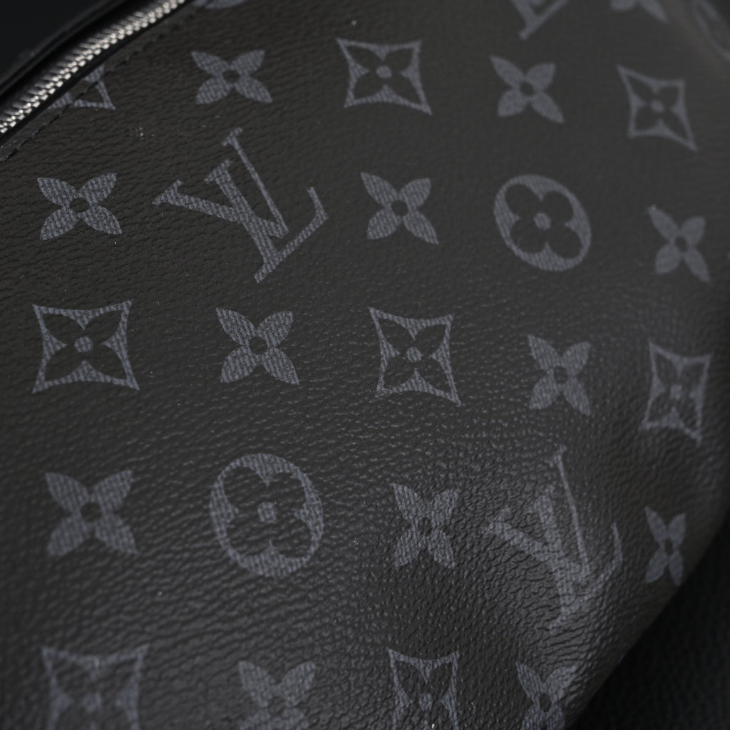 louis-vuitton-discovery-bumbag-monogram-eclipse Crossbody
