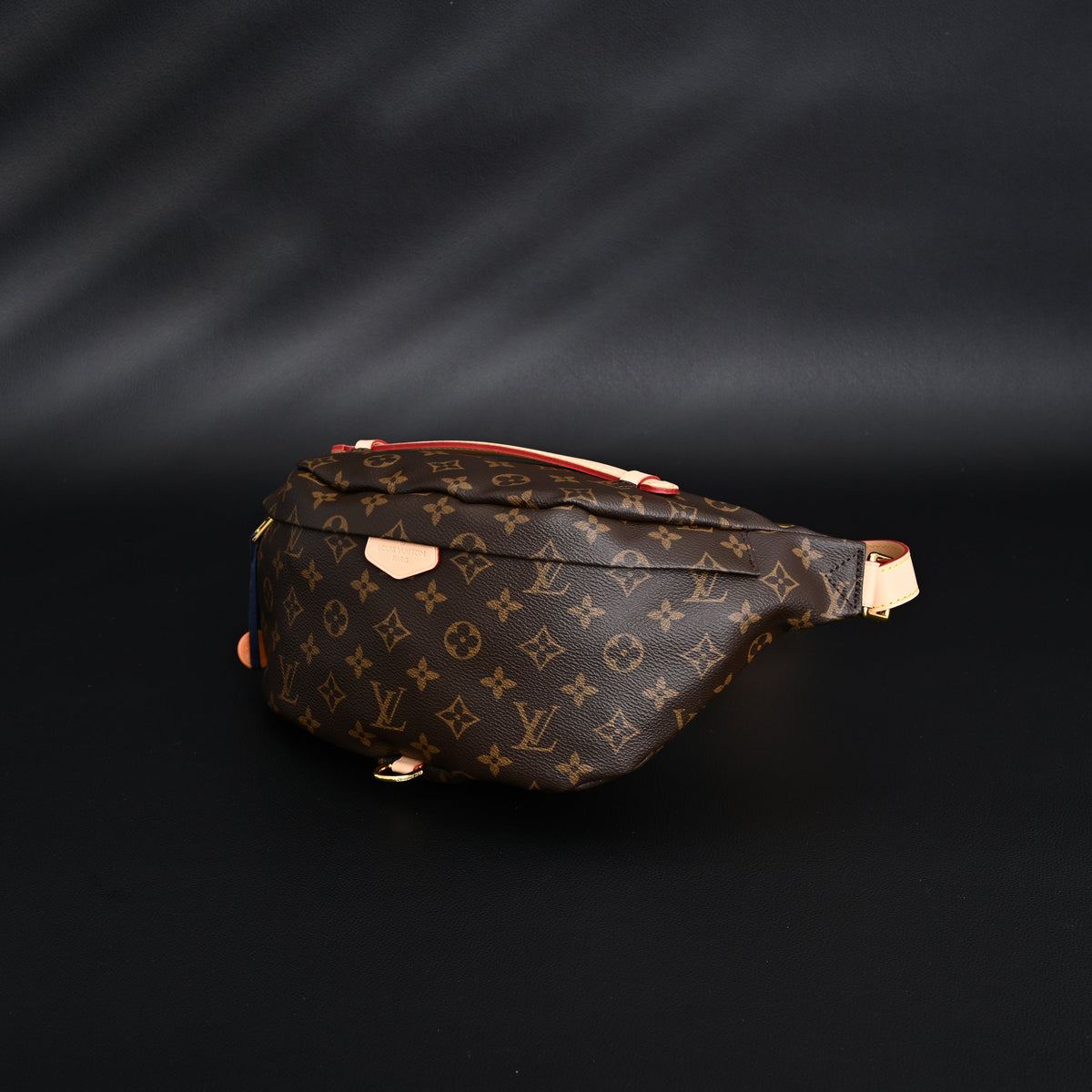 louis-vuitton-bumbag-monogram-canvas-waist-crossbody-bag Crossbody