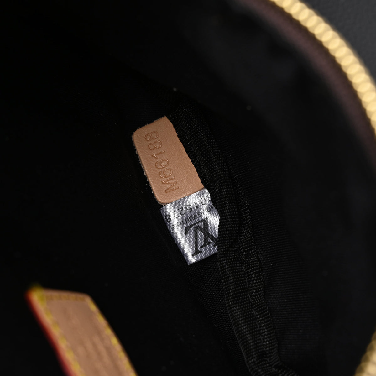 louis-vuitton-bumbag-monogram-canvas-waist-crossbody-bag Crossbody