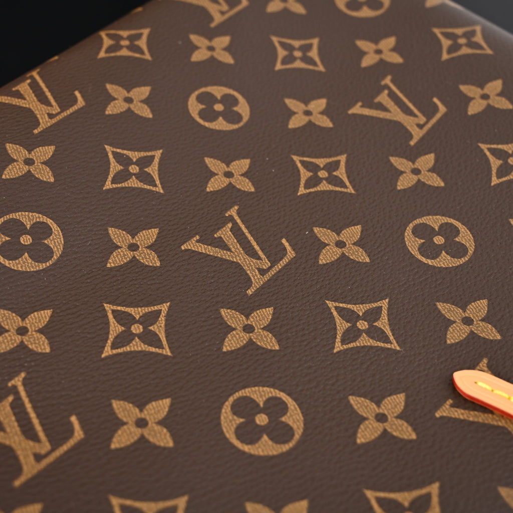 louis-vuitton-neo-noe-bucket-bag-monogram-canvas-with-bordeaux-interior Tote