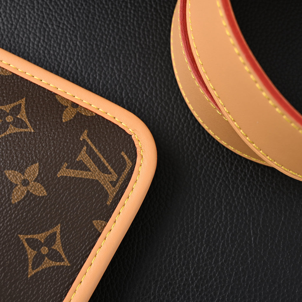 louis-vuitton-neo-noe-bucket-bag-monogram-canvas-with-bordeaux-interior Tote