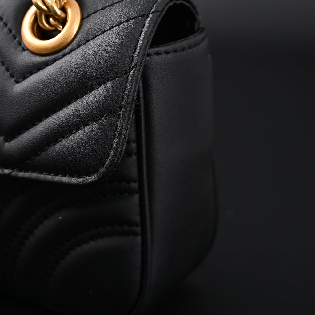 gucci-gg-marmont-small-matelasse-shoulder-bag-black-leather-with-gold-hardware Shoulder