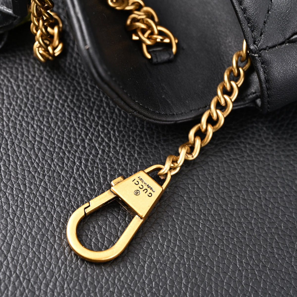 gucci-gg-marmont-matelasse-mini-shoulder-bag-black-leather-with-gold-chain Crossbody