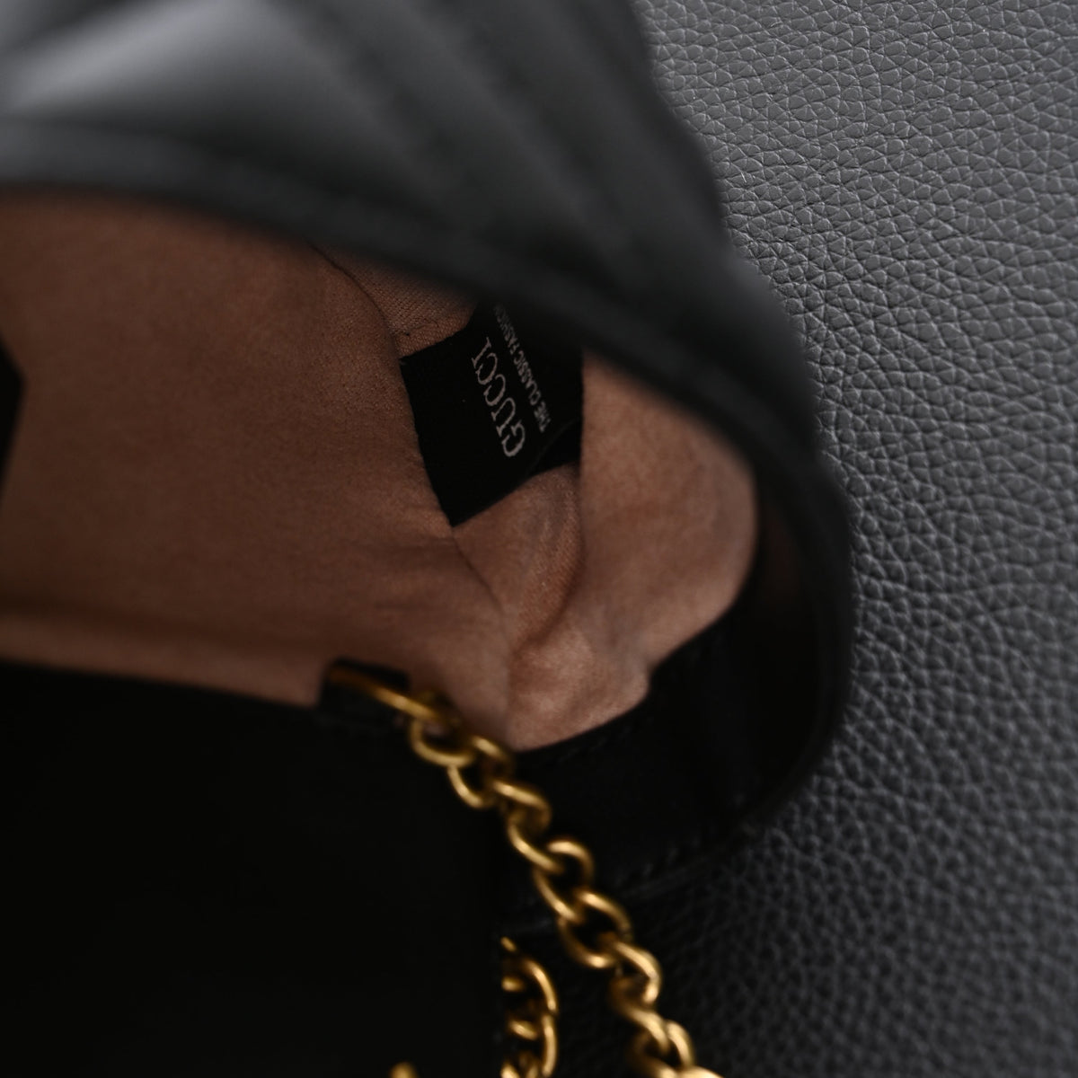 gucci-gg-marmont-matelasse-mini-shoulder-bag-black-leather-with-gold-chain Crossbody
