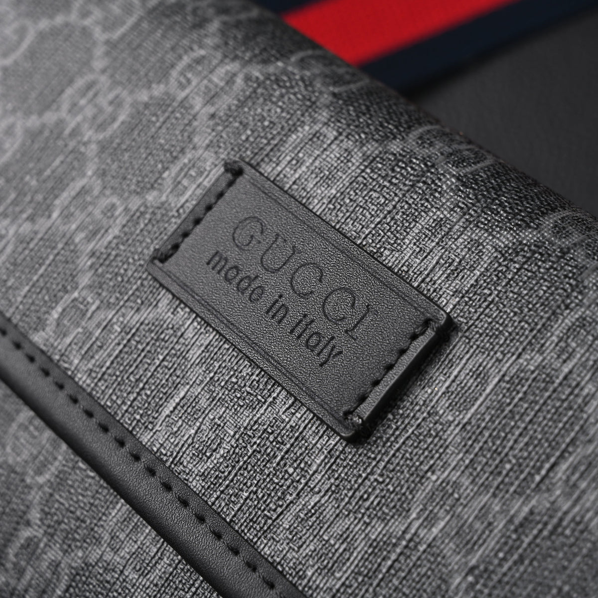 gucci-ophidia-gg-supreme-belt-bag-black-grey-with-web-strap Shoulder