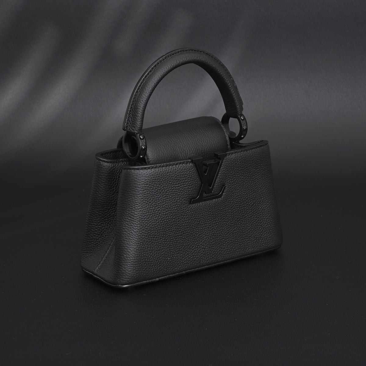 louis-vuitton-black-grain-leather-mini-top-handle-bag-with-chain-strap Handle