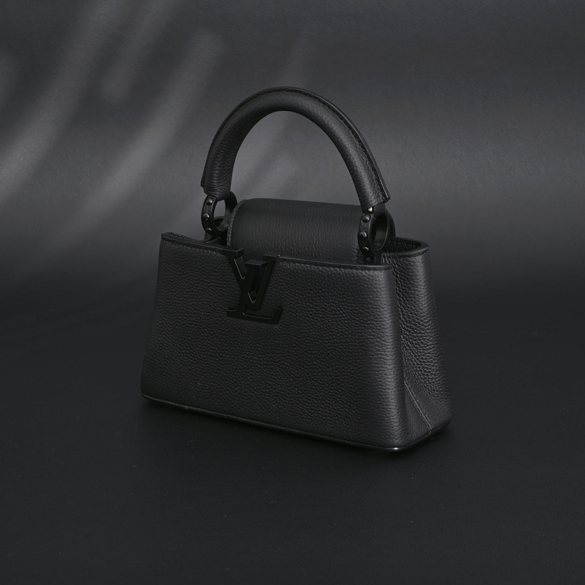 louis-vuitton-black-grain-leather-mini-top-handle-bag-with-chain-strap Handle