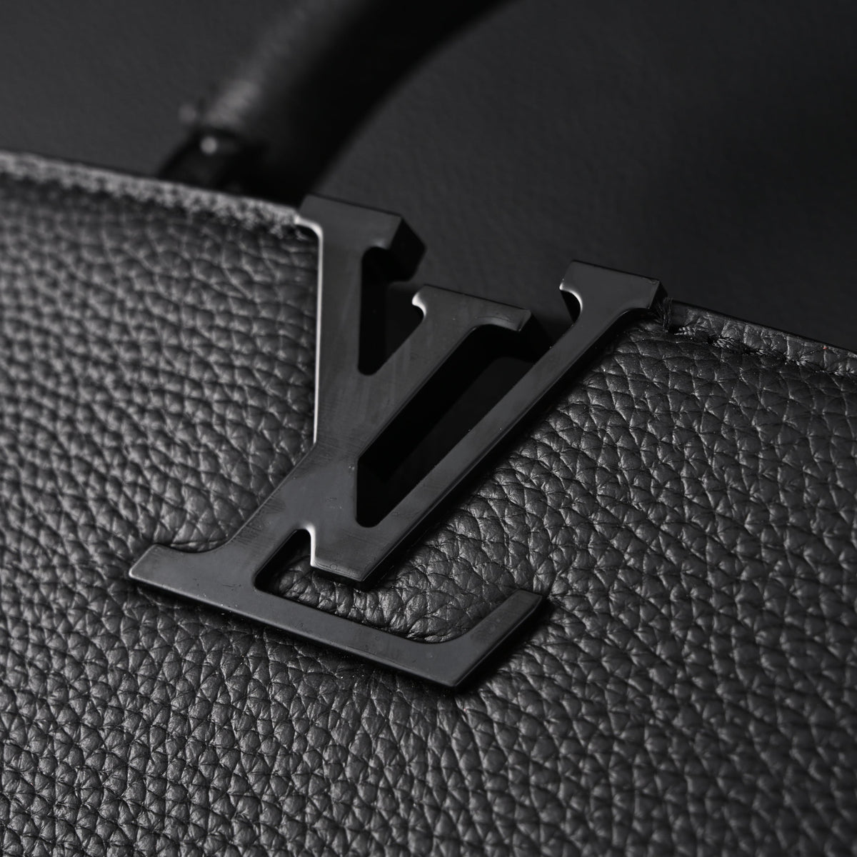 louis-vuitton-black-grain-leather-mini-top-handle-bag-with-chain-strap Handle