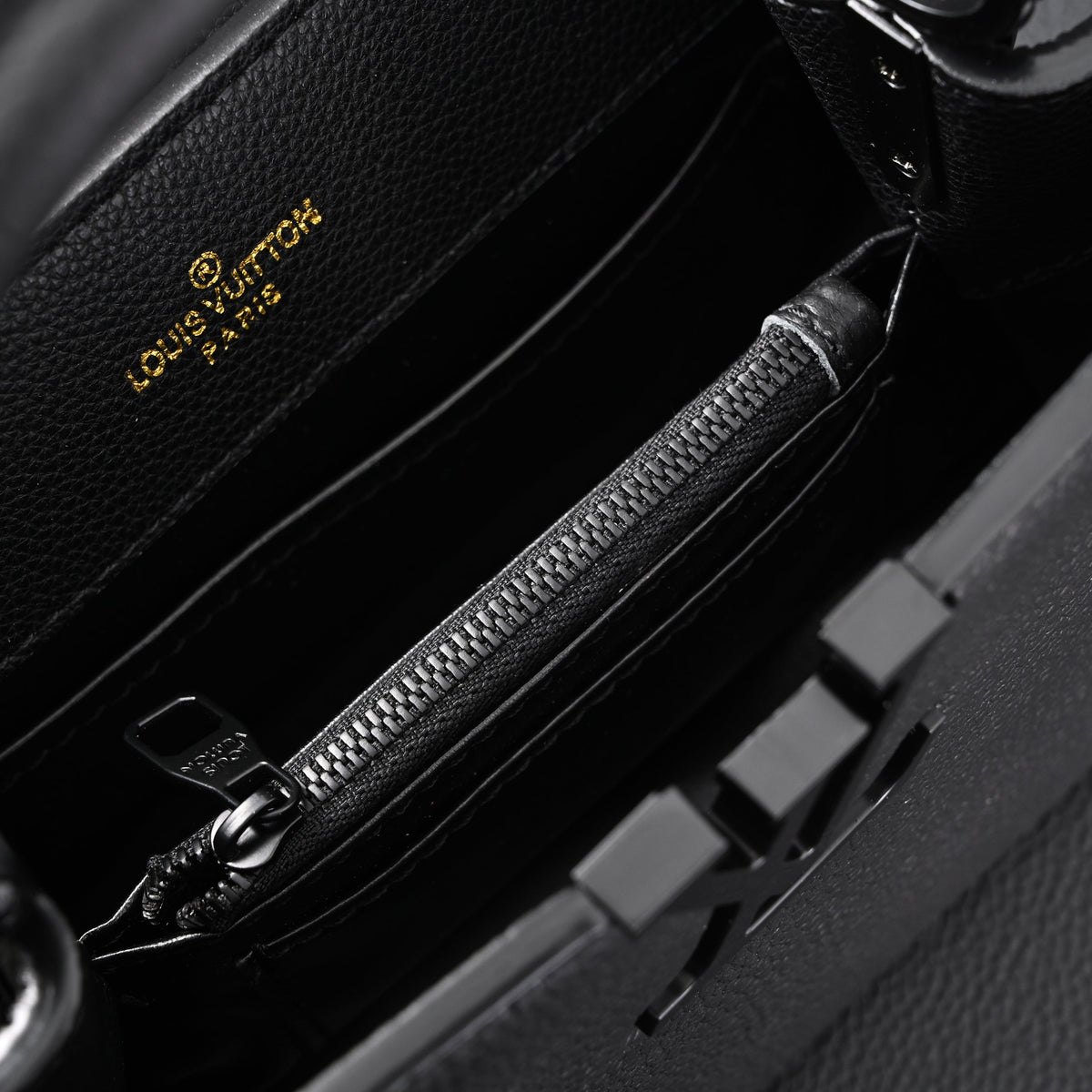 louis-vuitton-black-grain-leather-mini-top-handle-bag-with-chain-strap Handle