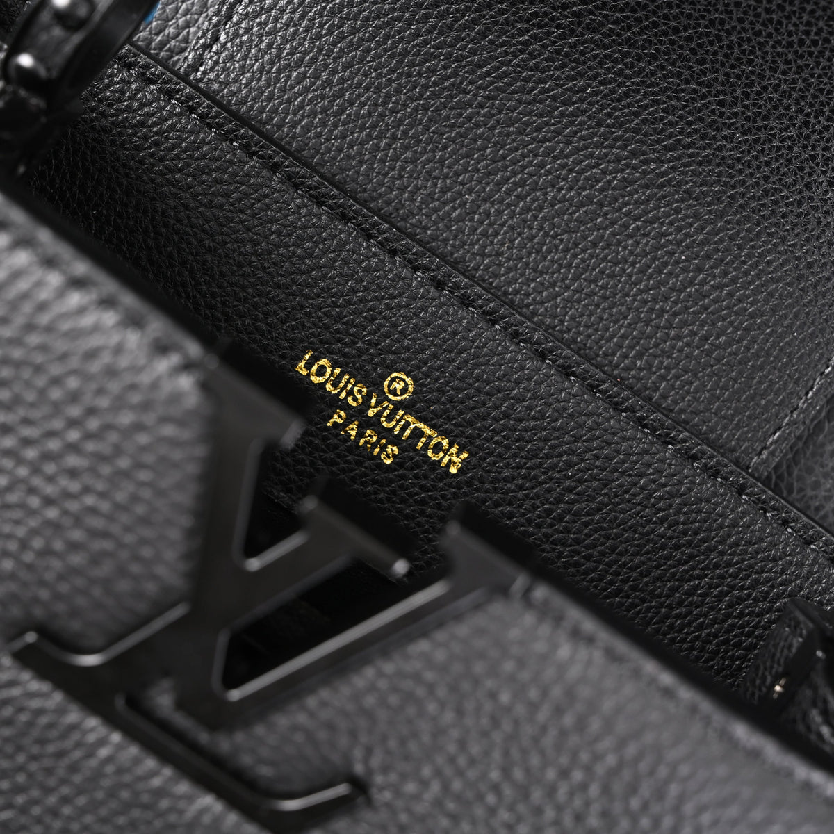louis-vuitton-black-grain-leather-mini-top-handle-bag-with-chain-strap Handle
