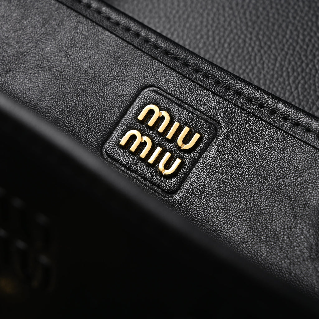 miu-miu-leather-tote-bag-classic-black Tote