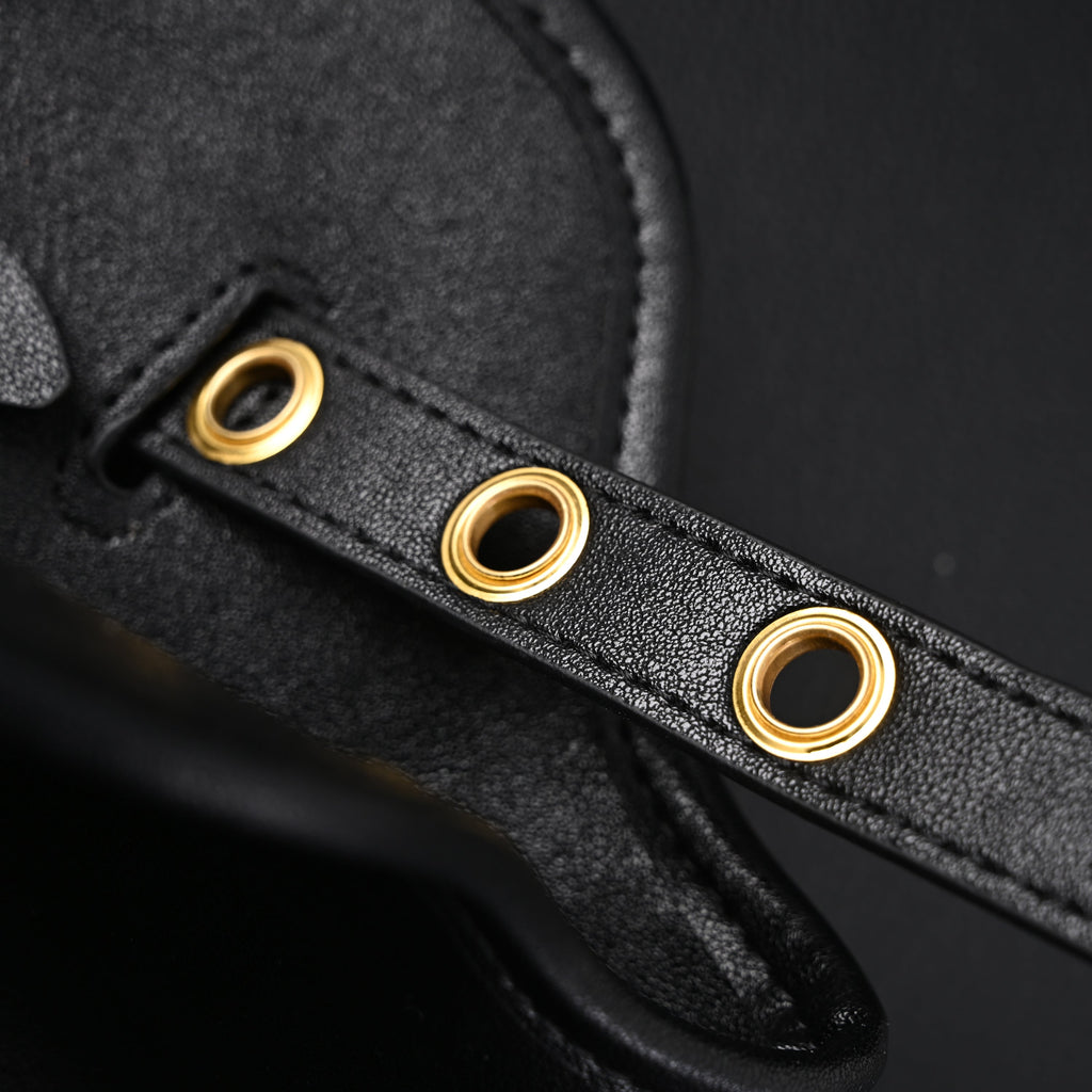 miu-miu-leather-tote-bag-classic-black Tote