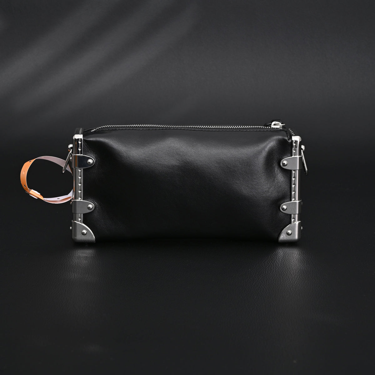 louis-vuitton-soft-trunk-monogram-black-leather-crossbody-bag Crossbody