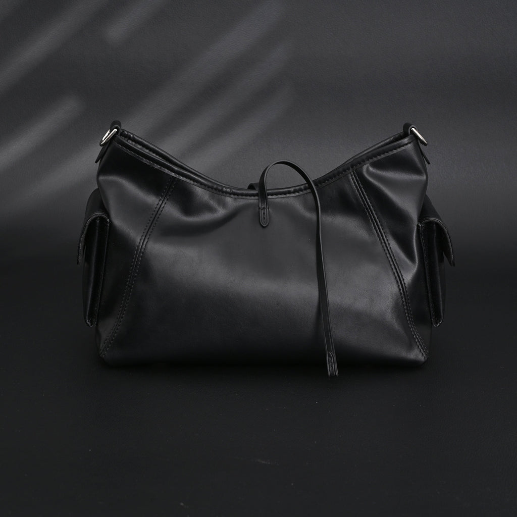 louis-vuitton-montaigne-black-mahina-leather-shoulder-bag Shoulder