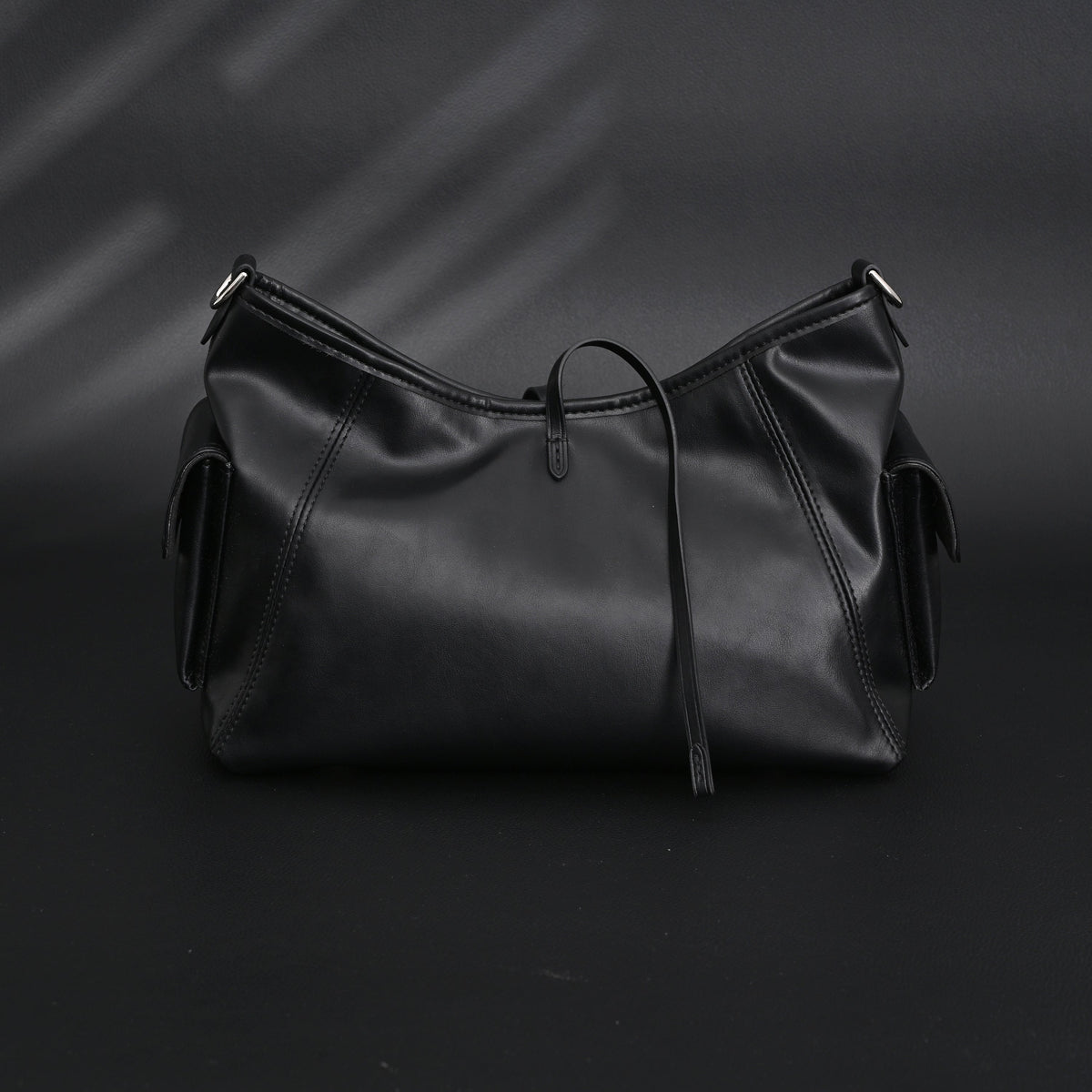 louis-vuitton-montaigne-black-mahina-leather-shoulder-bag Shoulder