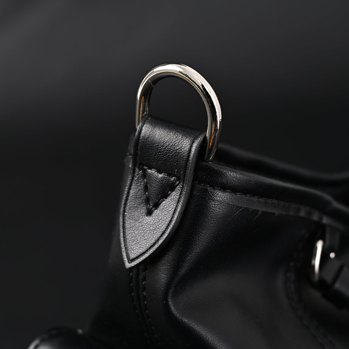 louis-vuitton-montaigne-black-mahina-leather-shoulder-bag Shoulder