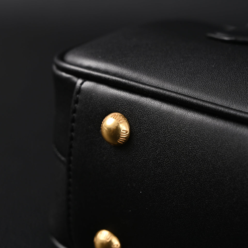 miu-miu-leather-top-handle-satchel-classic-black Handle
