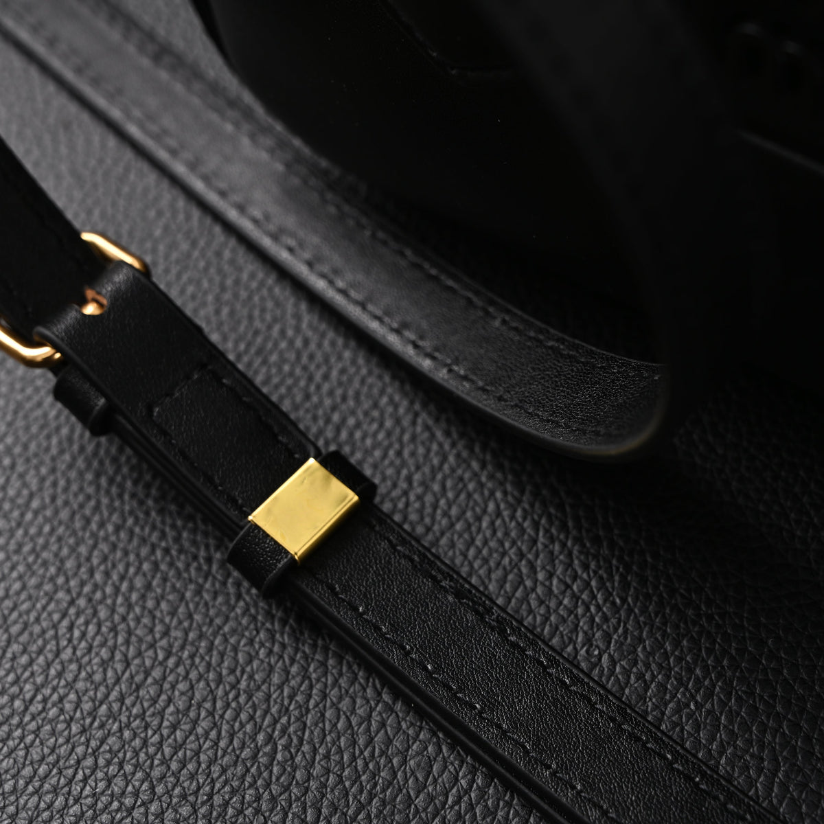 miu-miu-leather-top-handle-satchel-classic-black Handle