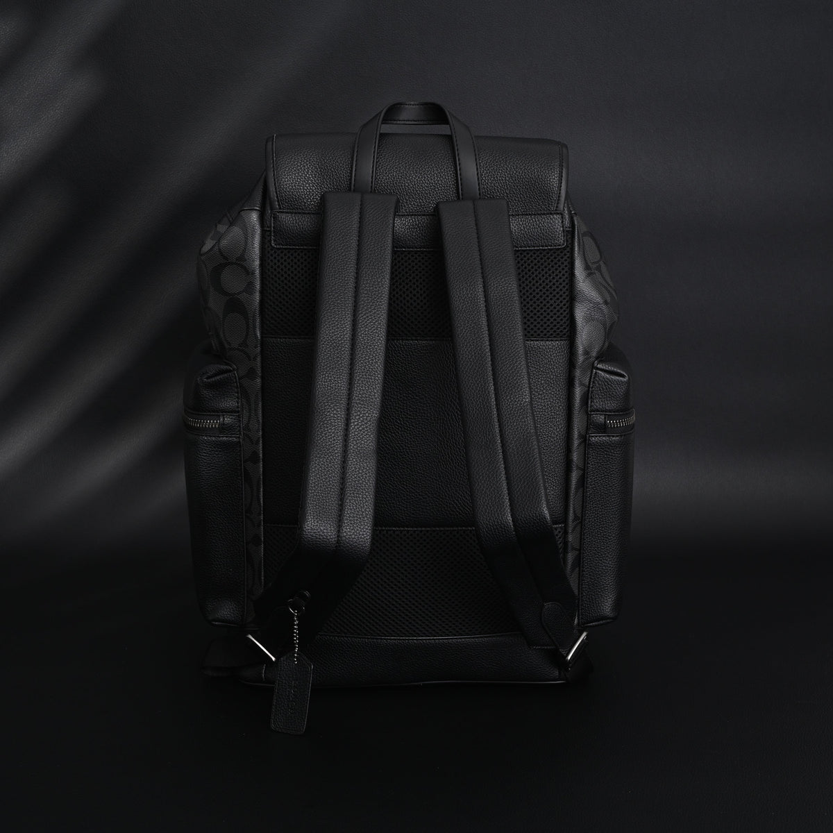 coach-men-s-leather-backpack-black-signature-canvas ohter