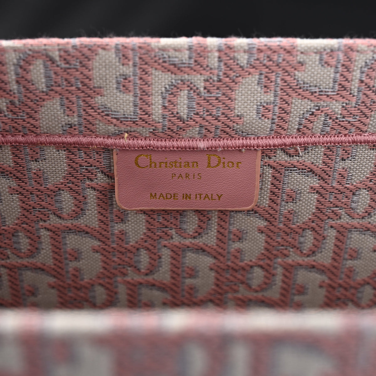 dior-book-tote-oblique-embroidered-canvas-bag-large-pink Tote