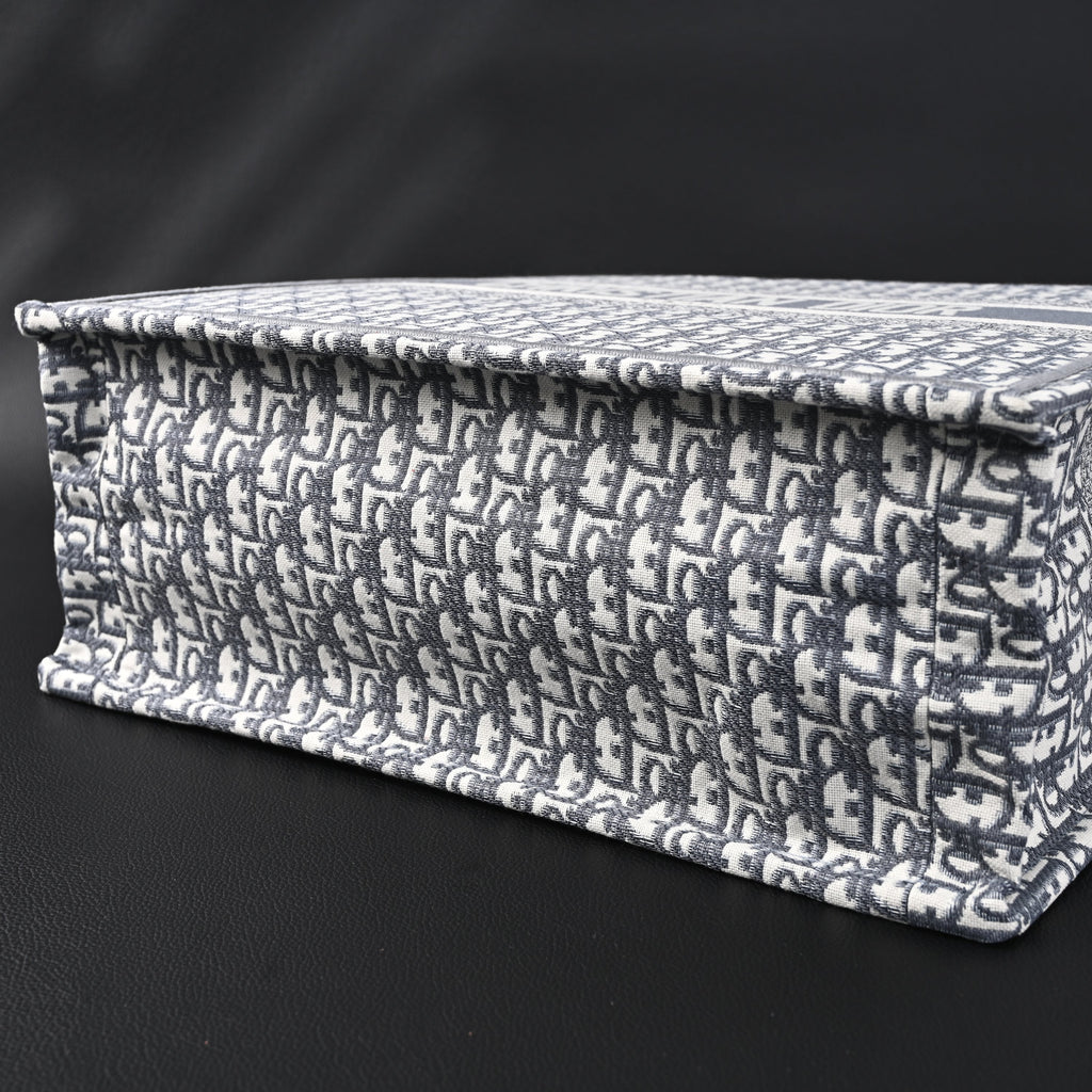 christian-dior-large-book-tote-grey-oblique-embroidery Tote