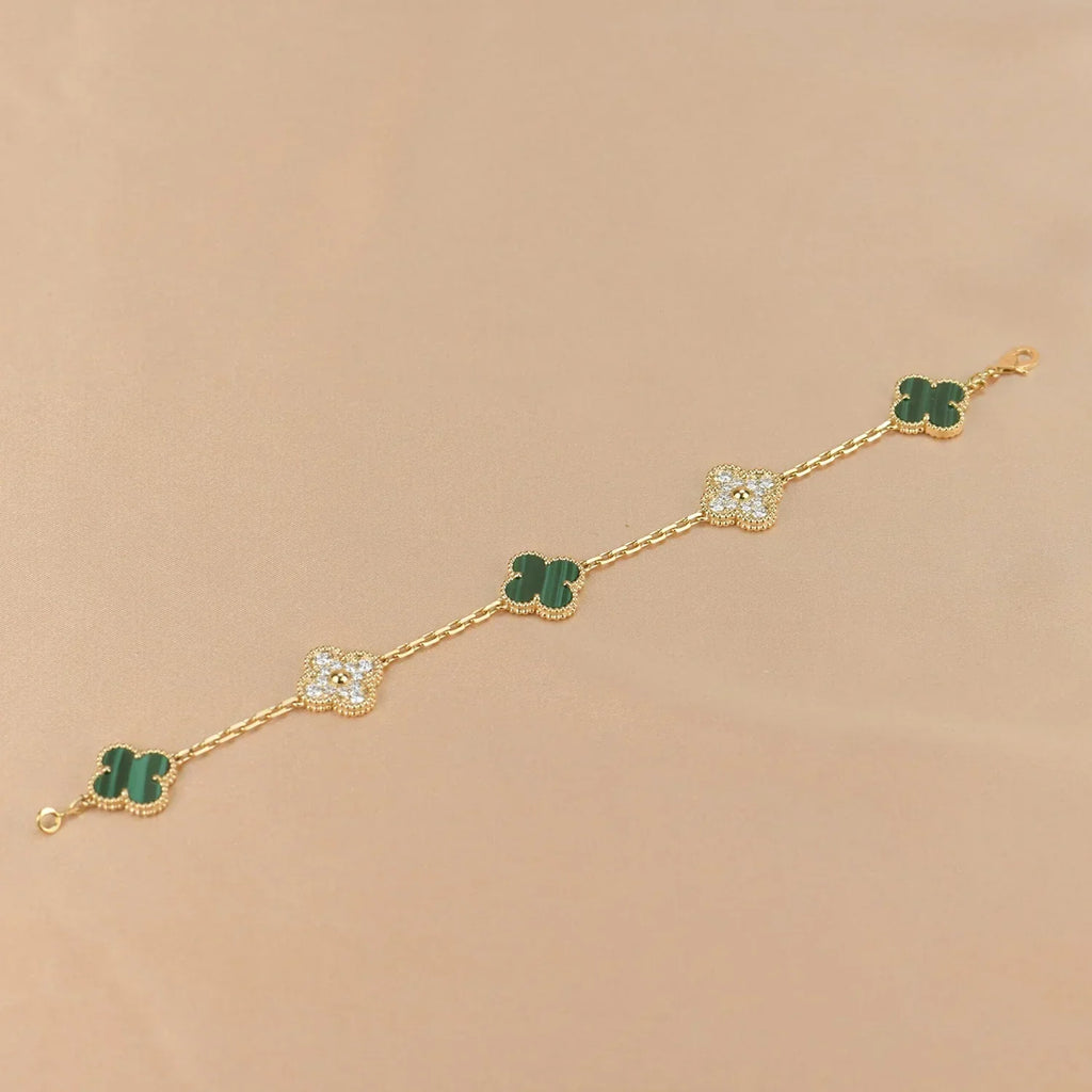 VCA CLOVER 5 MOTIF MALACHITE BRACELET COLLECTION