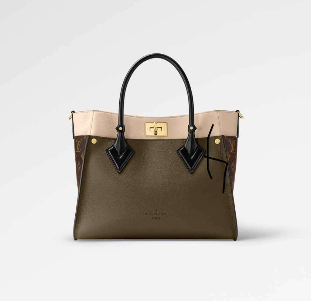 on-my-side-mm-9 Tote