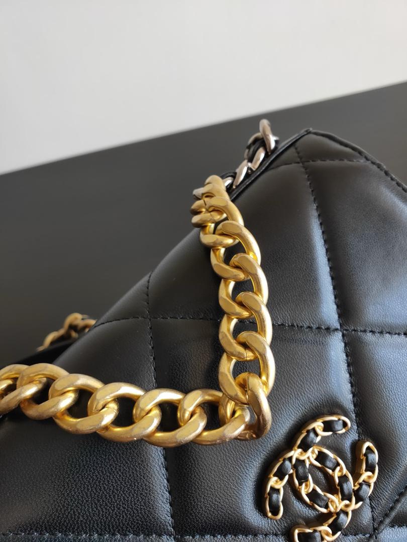 copy-chanel-19-medium-flap-bag-black Shoulder
