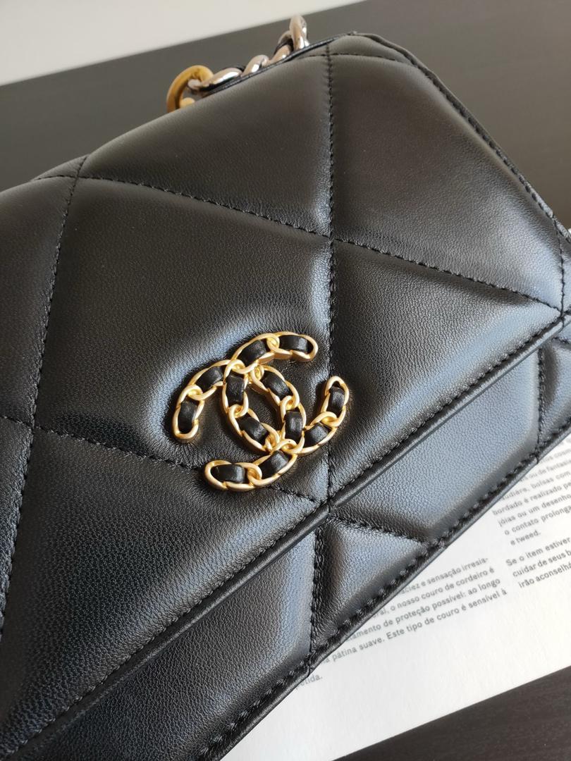 copy-chanel-19-medium-flap-bag-black Shoulder