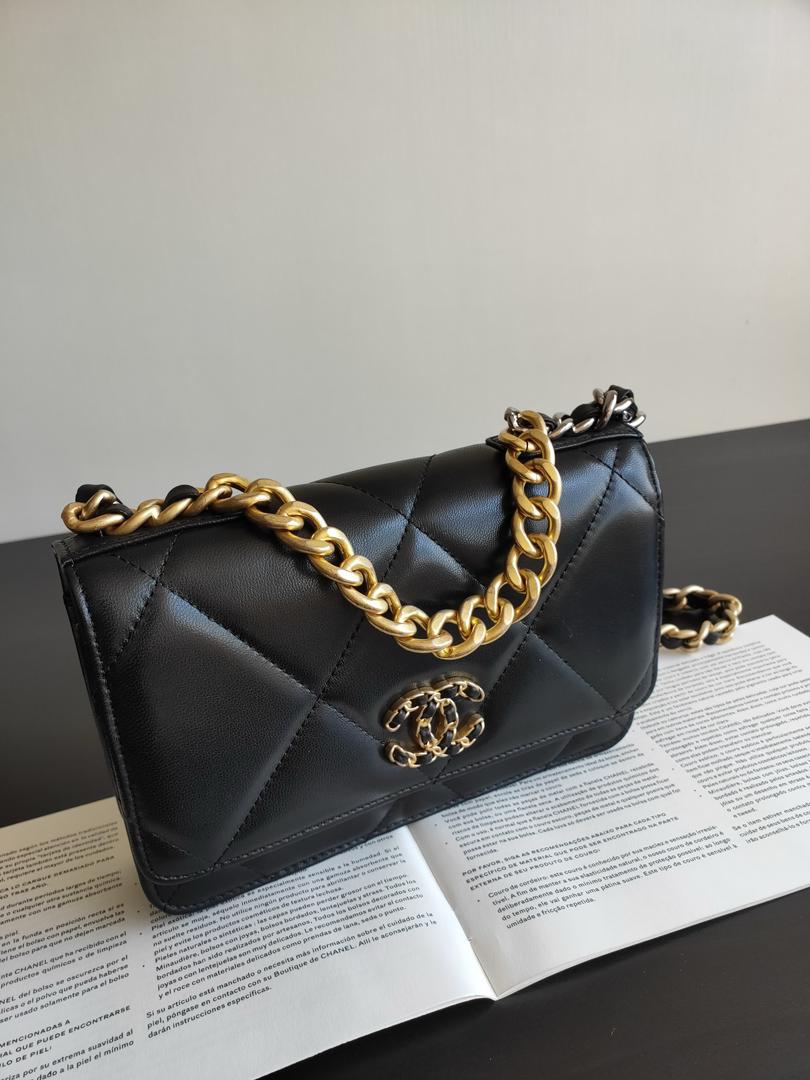 copy-chanel-19-medium-flap-bag-black Shoulder