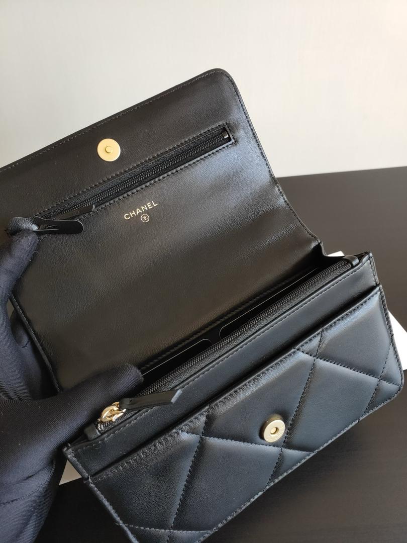 copy-chanel-19-medium-flap-bag-black Shoulder