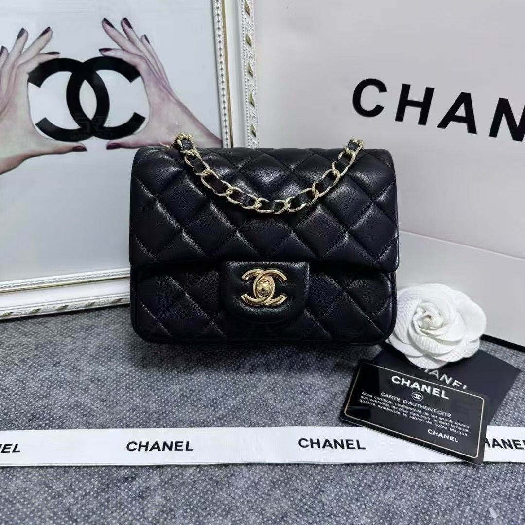 chanel-mini-flap-bag-black Handle